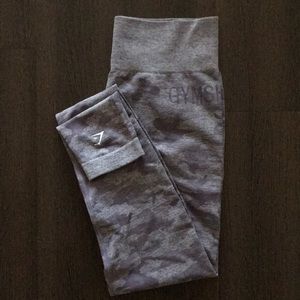 Gymshark Seamless Camo Leggings - LG